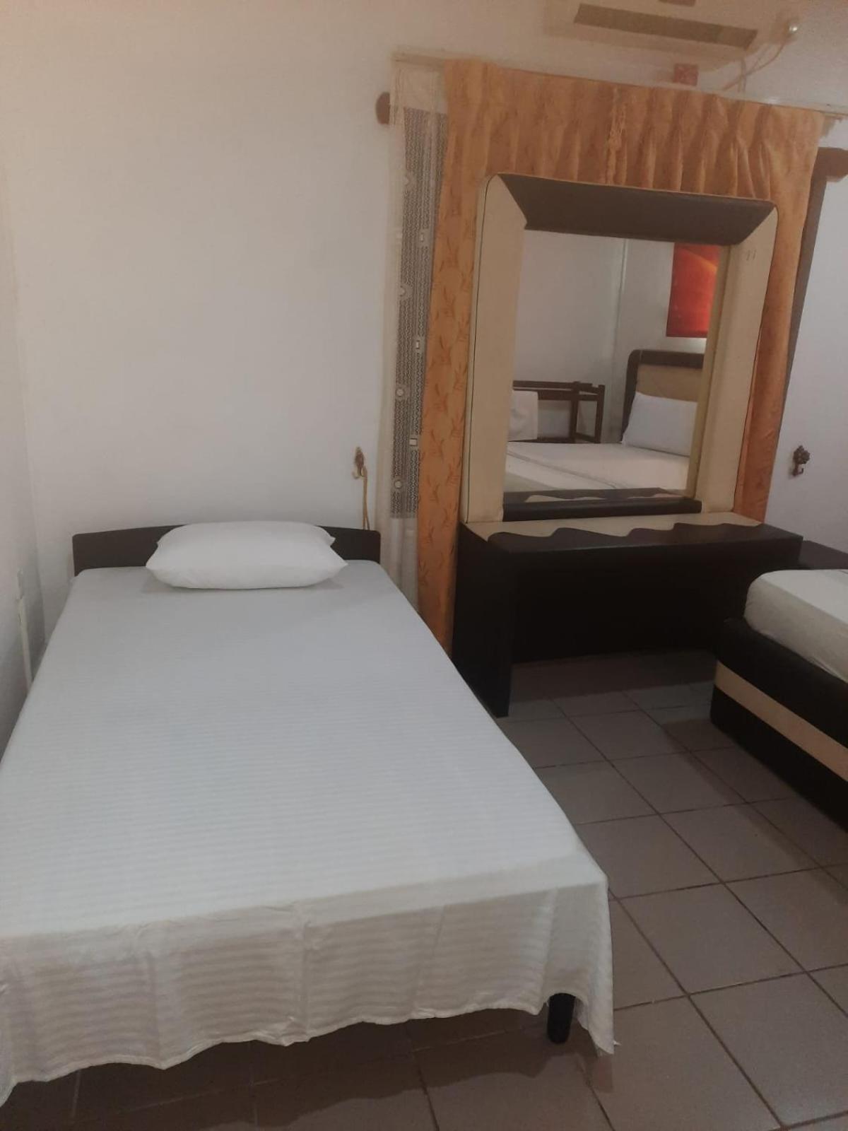 Panorama Rest Hotel อนุราธปุระ ภายนอก รูปภาพ